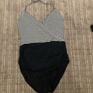 One Piece Black and White Swimsuit - Large (10/12)